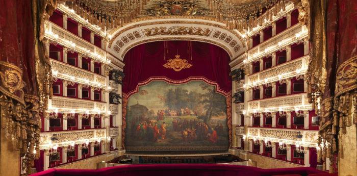 Il Teatro San Carlo di Napoli