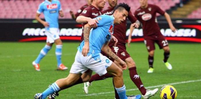 Un'azione della partita Napoli-Torino