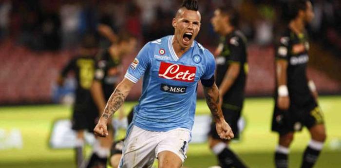 Hamsik esulta durante Napoli Juventus
