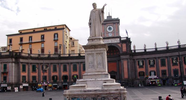 piazza dante