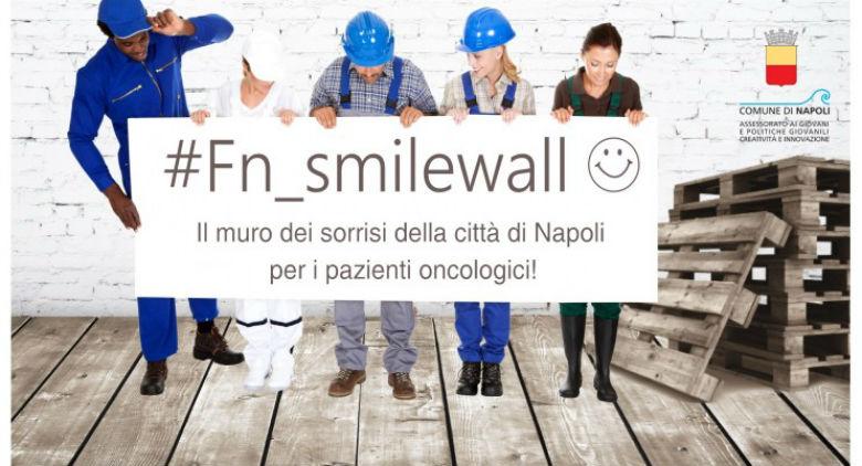 Locandina della mostra fotografica Smile Wall a San Domenico Maggiore