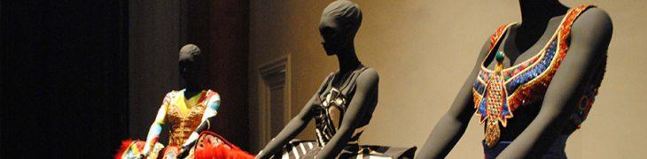 Abiti di Gianni Versace, mostra al Museo Archeologico di Napoli