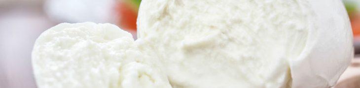 mozzarella di bufala al Bufala fest 2017 a Napoli