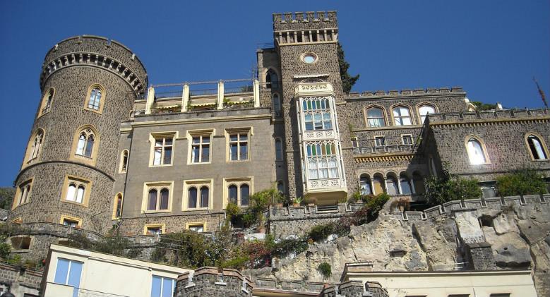 Le château d'Aselmeyer à Naples