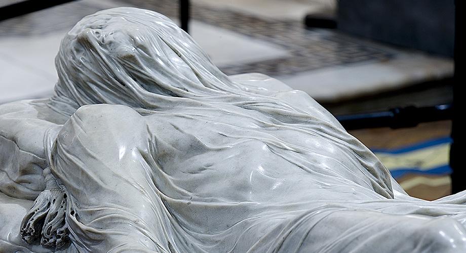 Der verschleierte Christus in der Sansevero Kapelle von Neapel