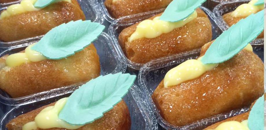 Babà al limone della Pasticceria Bellavia a Napoli