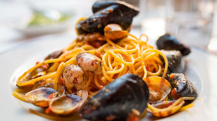 The best seafood restaurants in Naples