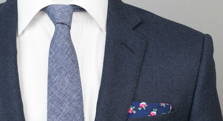 the best ties of Naples