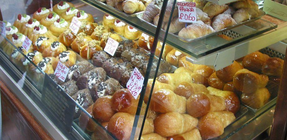 sfogliatella-mary-920x450 sfogliatella-mary-920x450