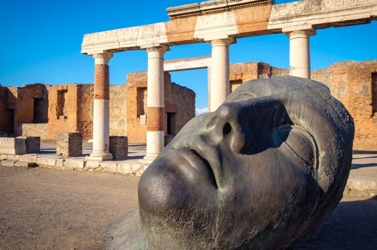 statua di bronzo nellantica pompei