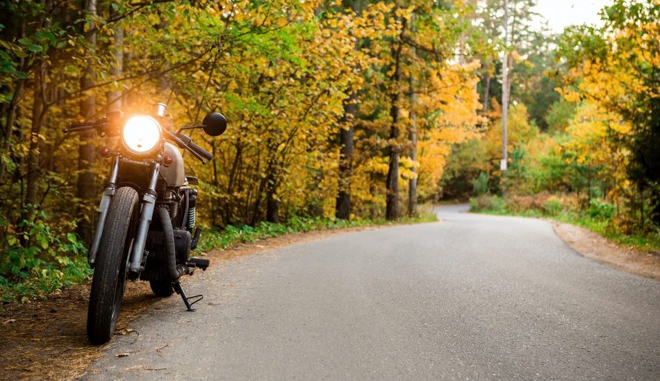 ナポリとカンパニアで最高のバイクの旅程