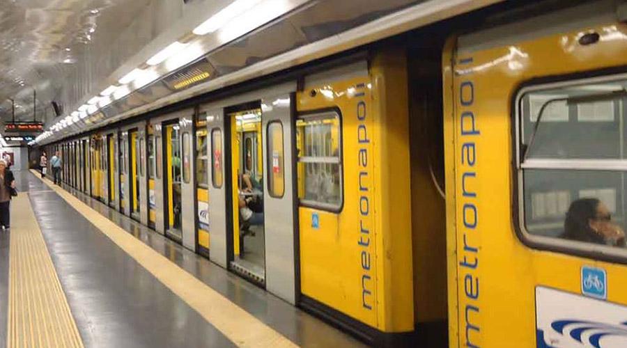 Metro linha 1 Nápoles