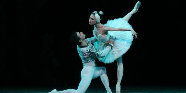 Le lac des cygnes Teatro San Carlo Été 2013