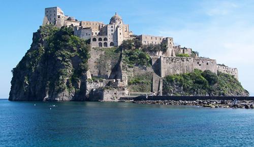 coupon de nuit en bateau à Ischia