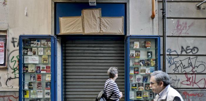 Libreria Guida Portalba con insegna coperta