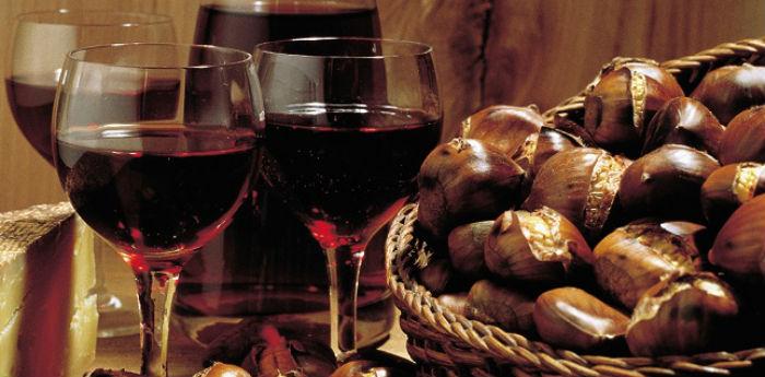 Wein- und Kastanienprotagonisten des DiVin Castagne Festivals in Sant'Antonio Abate