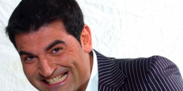 Max Giusti spettacolo al Teatro Acacia di Napoli