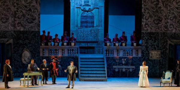 Aida im Teatro San Carlo in Neapel