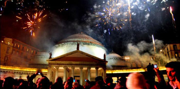 Capodanno a Napoli in piazza del Plebiscito