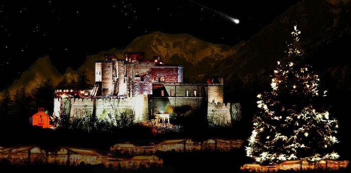 Photograph of the castle of Limatola and its Christmas markets