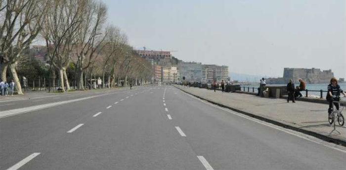 Naples Lungomare Caracciolo, traffic device for New Year 2014