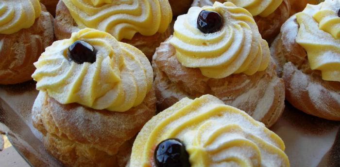 Zeppole di San Giuseppe für das Zeppola Festival in Positano