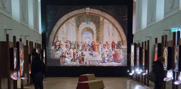 Sala di una Mostra Impossibile a San Domenico Maggiore a Napoli