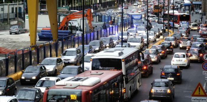 Verkehr in der Stadt von Neapel, Zirkulation alternierende Platten