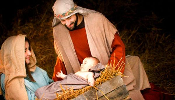 Une photo d'une crèche vivante organisée pendant les vacances de Noël