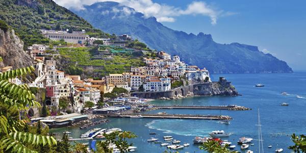 panorama de la costa de Amalfi