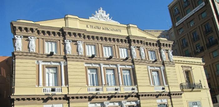 Mercadante Teatro de Nápoles, paseo narrado entre los teatros de Nápoles de Insolitaguida