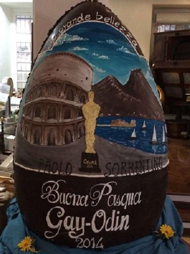 L'uovo di Pasqua di cioccolato realizzato dalla cioccolateria di Napoli Gay Odin, dedicato al film La Grande Bellezza