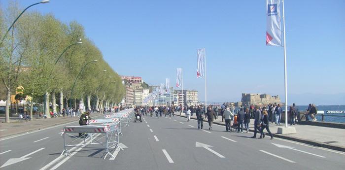 el paseo marítimo de Nápoles