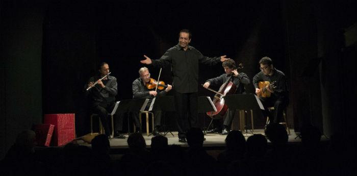 Le quintette musical I Virtuosi di San Martino mis en scène au Teatro Sancarluccio de Naples