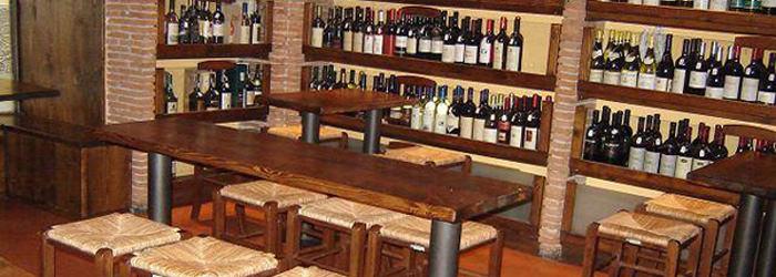 interno dell'enoteca belledonne di napoli