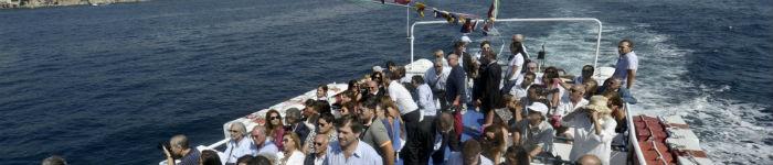 Bateau Mouche Neapel