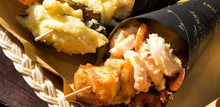 Cuoppo napoletano di fritture Cuoppo napoletano di fritture