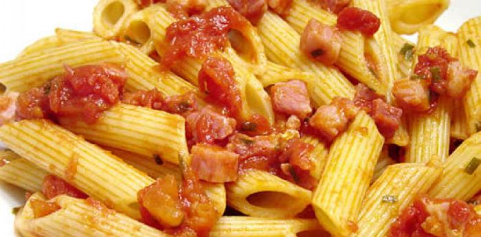 Pennette all'Arrabbiata、マリリアーノのお祭り