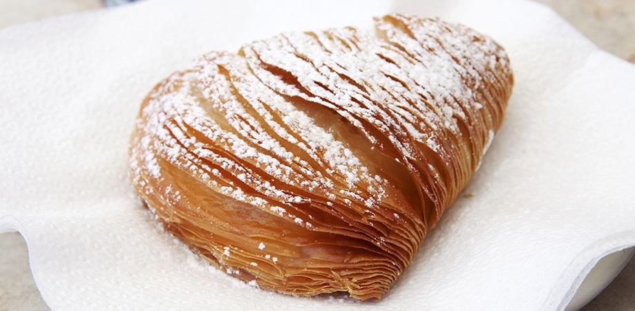 Sfogliatella napoletana Sfogliatella napoletana