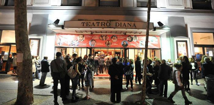 Théâtre Diana de Naples, à Vomero