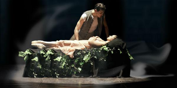 Fredy Franzutti and her Sleeping Beauty at the Bellini Theater in Naples