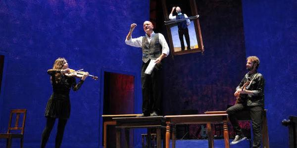 Lo spettacolo Father and Son con Claudio Bisio al Teatro Bellini di Napoli