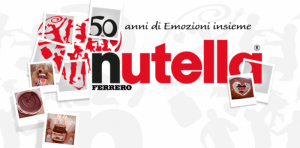 Neapel, 50 Jahre Nutella an der Piazza del Plebiscito. Die Party wird fertig sein