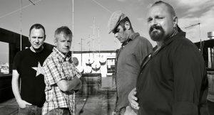 99 Posse in concerto all'Arenile di Napoli a giugno 2015