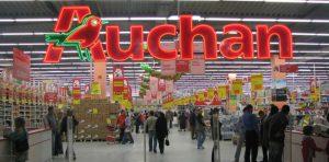 Auchan لديه أيضا وقت الأزمة: مخاطر لثلاث محلات السوبر ماركت