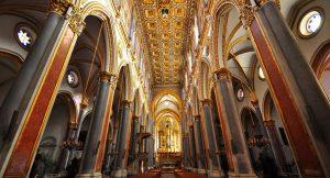 2015 Frauentag in Neapel Führung durch die Basilika San Domenico Maggiore