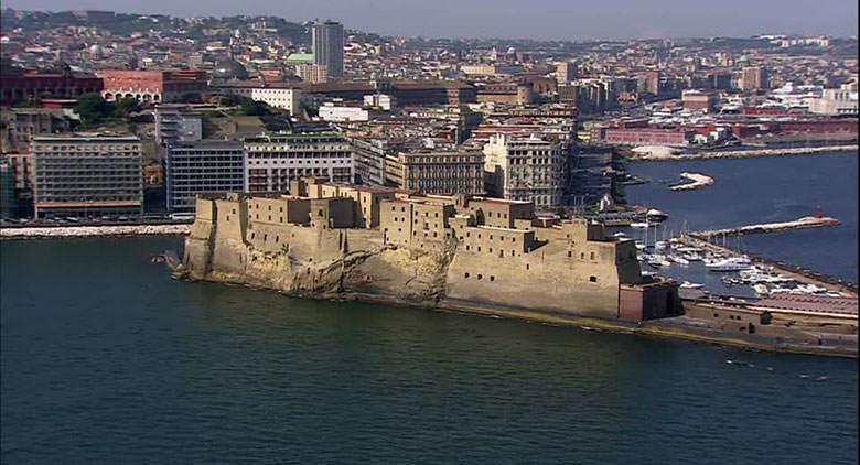 Borgo Santa Lucia à Naples