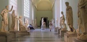 Archäologische Begegnungen im Nationalmuseum von Neapel