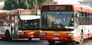 Napoli, sciopero generale dei trasporti il 12 dicembre 2014