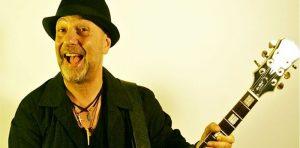 Sergio Caputo alla Fnac di Napoli per presentare album e libro